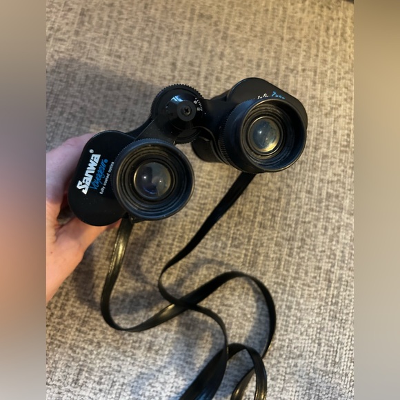 Sanwa Binoculars - Picture 5 of 11